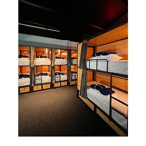 Hostel Capsuleaccom, Gold Coast