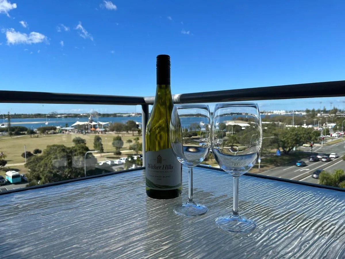 Ocean View Apartments At The Heart Of Gold Coast Australia