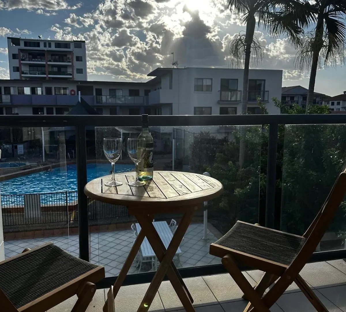 Ocean View Apartments At The Heart Of Gold Coast Australia